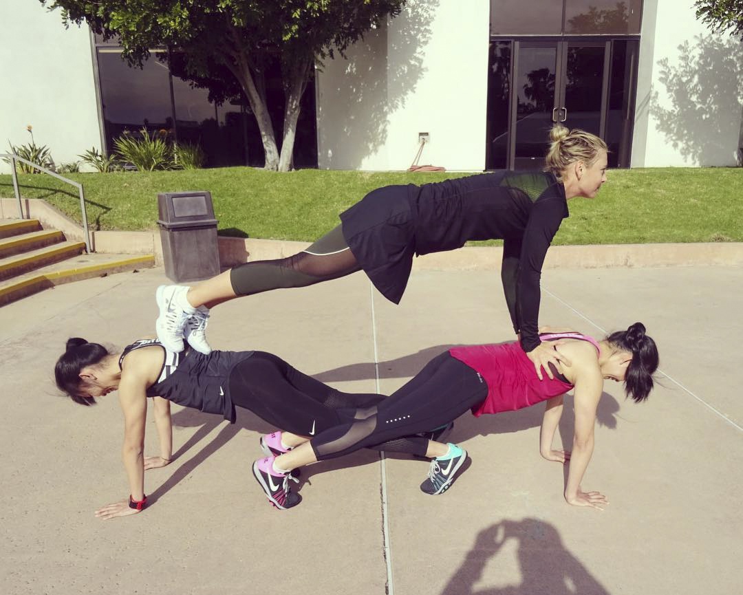 Cac sao quan vot lam gi anh 2