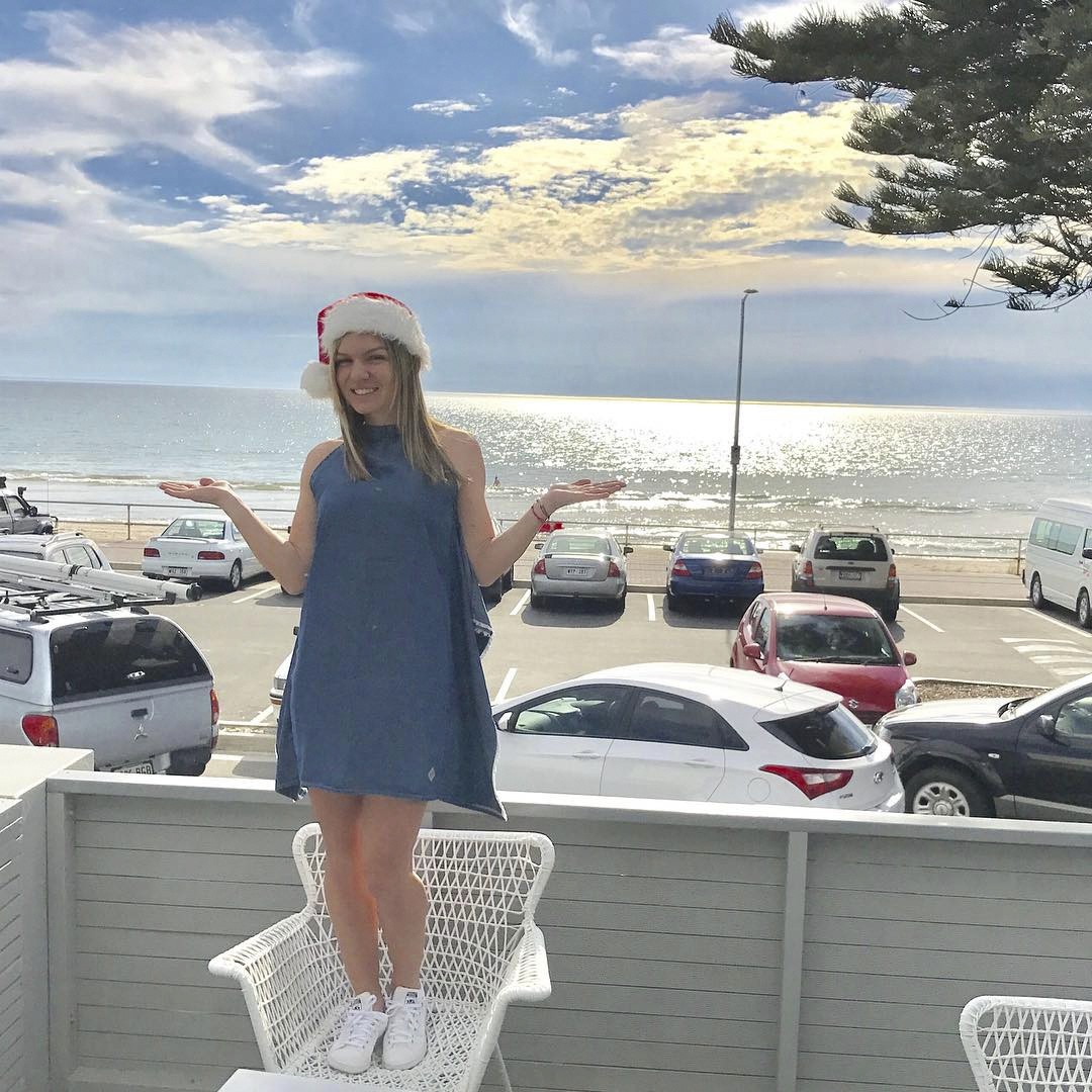 Cac sao quan vot lam gi anh 9