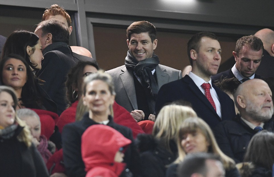 Liverpool ngược dòng thắng đậm Stoke ảnh 12 Liverpool nguoc dong thang dam Stoke anh 12