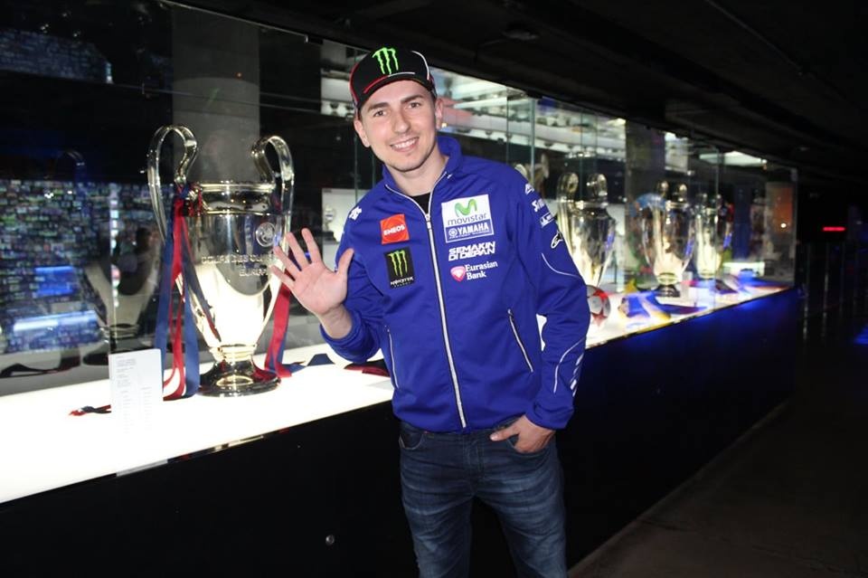 các ngôi sao đến thăm Barca năm 2016 ảnh 8 cac ngoi sao den tham Barca nam 2016 anh 8