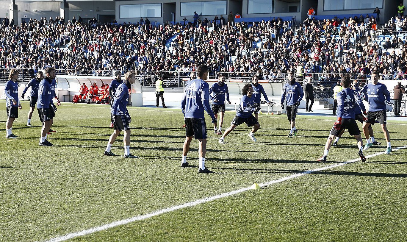Ronaldo va dong doi tao dang vui nhon anh 6