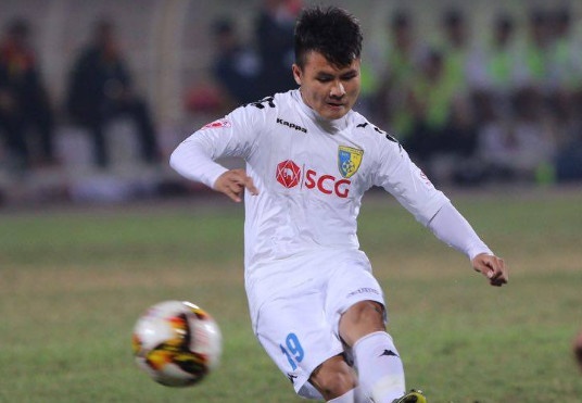 Ha Noi 3-2 Quang Ninh: Quang Hai lap cu dup sieu pham hinh anh