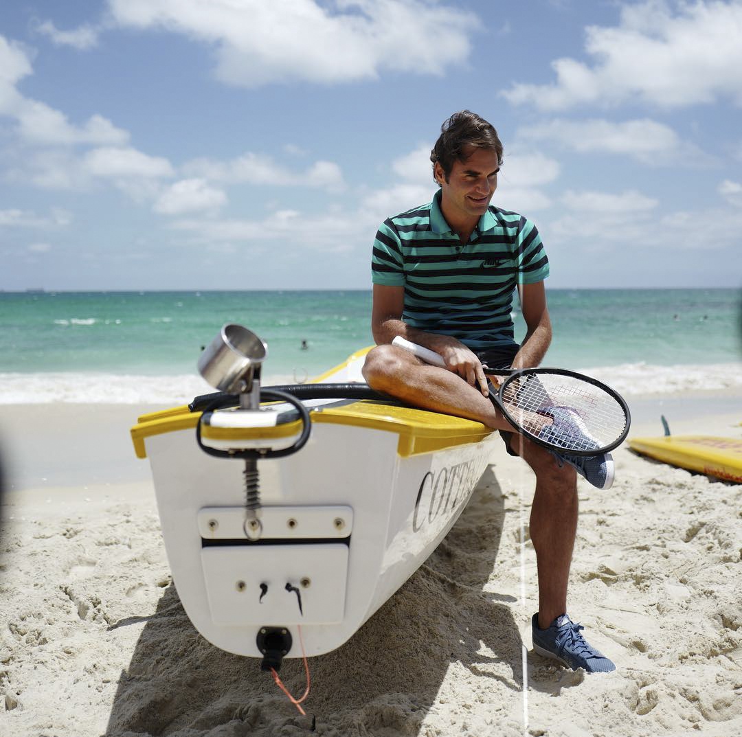 Federer thich thu om chu chuot tui anh 1