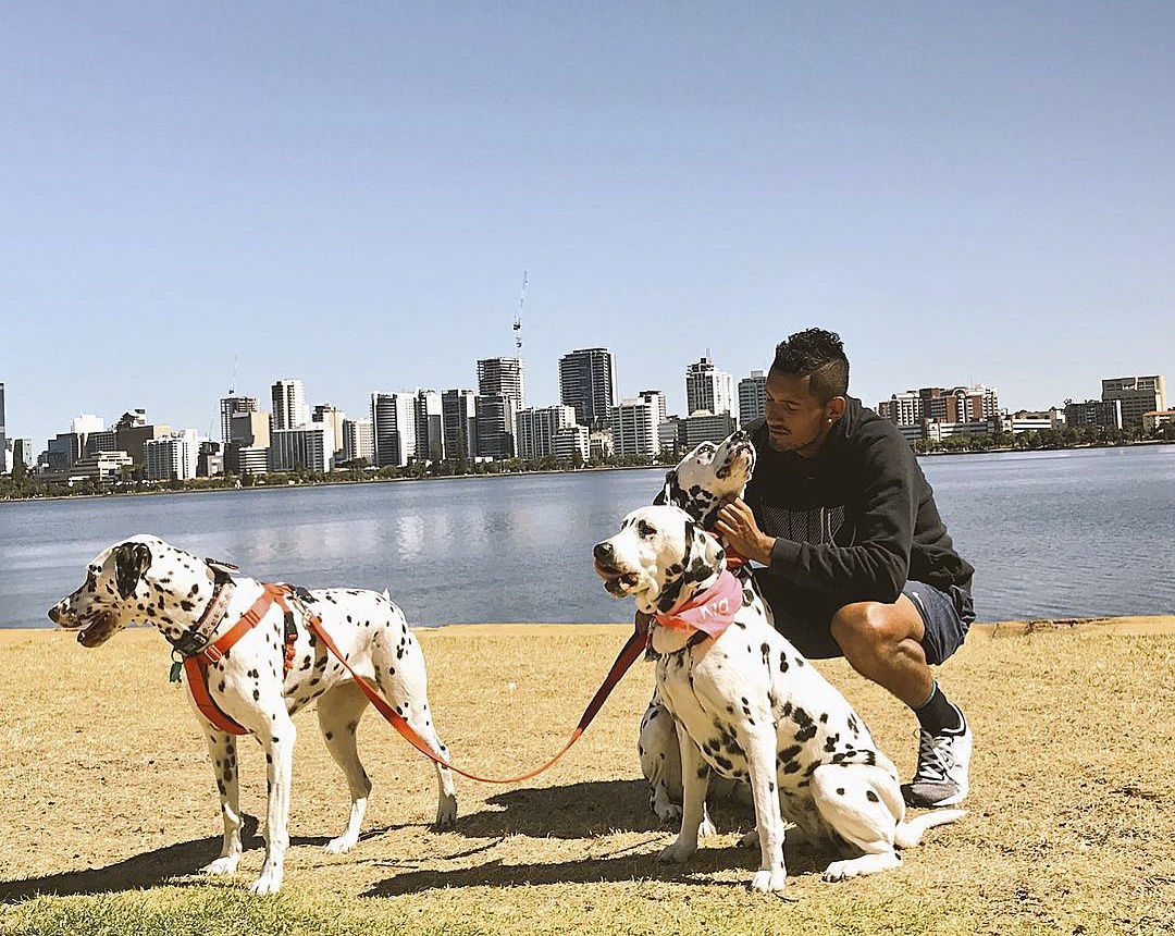 Federer thich thu om chu chuot tui anh 8