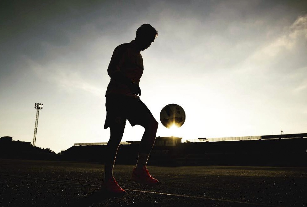 Messi chơi đùa cùng chó ảnh 8 Messi choi dua cung cho anh 8