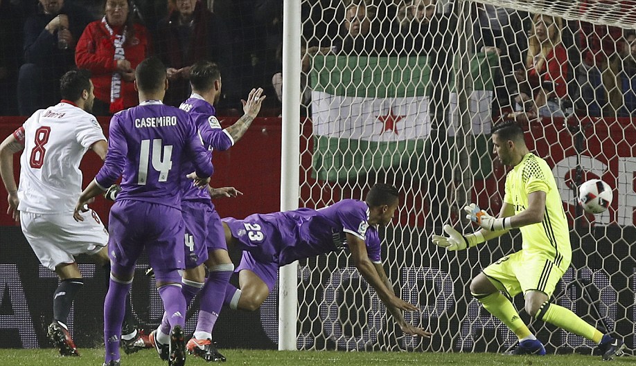 Real pha ky luc cua Barca anh 3