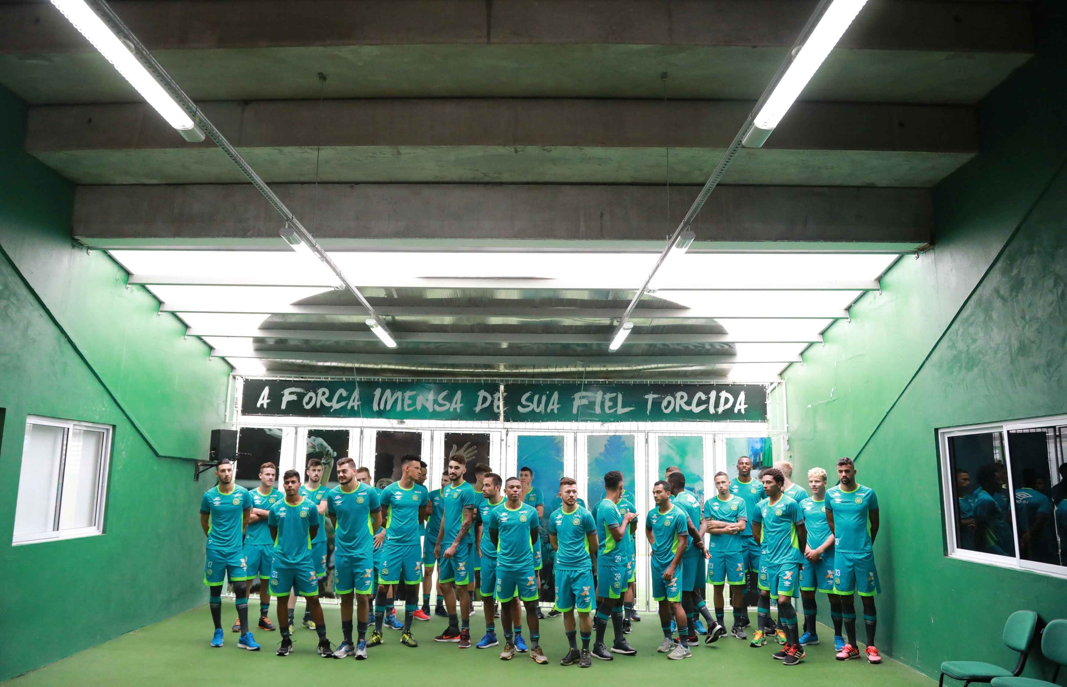 Chapecoense tro lai thi dau anh 10