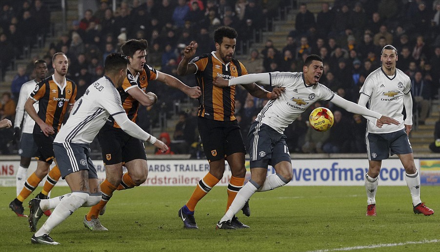 MU vao chung ket League Cup anh 6