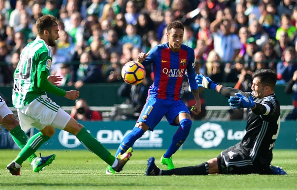 Betis vs Barcelona anh 1