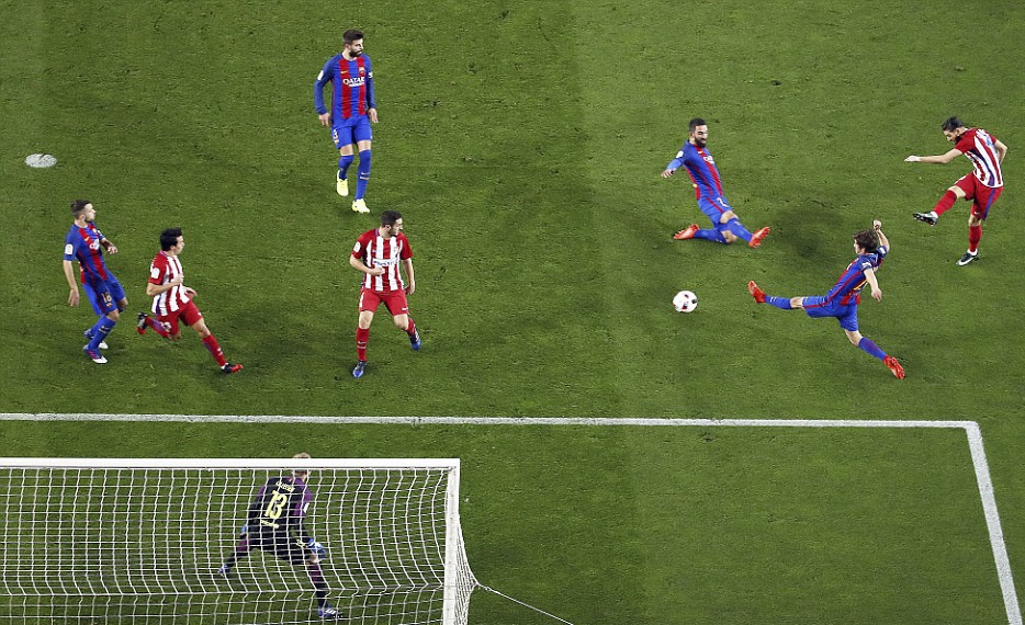 Barca vao chung ket anh 3