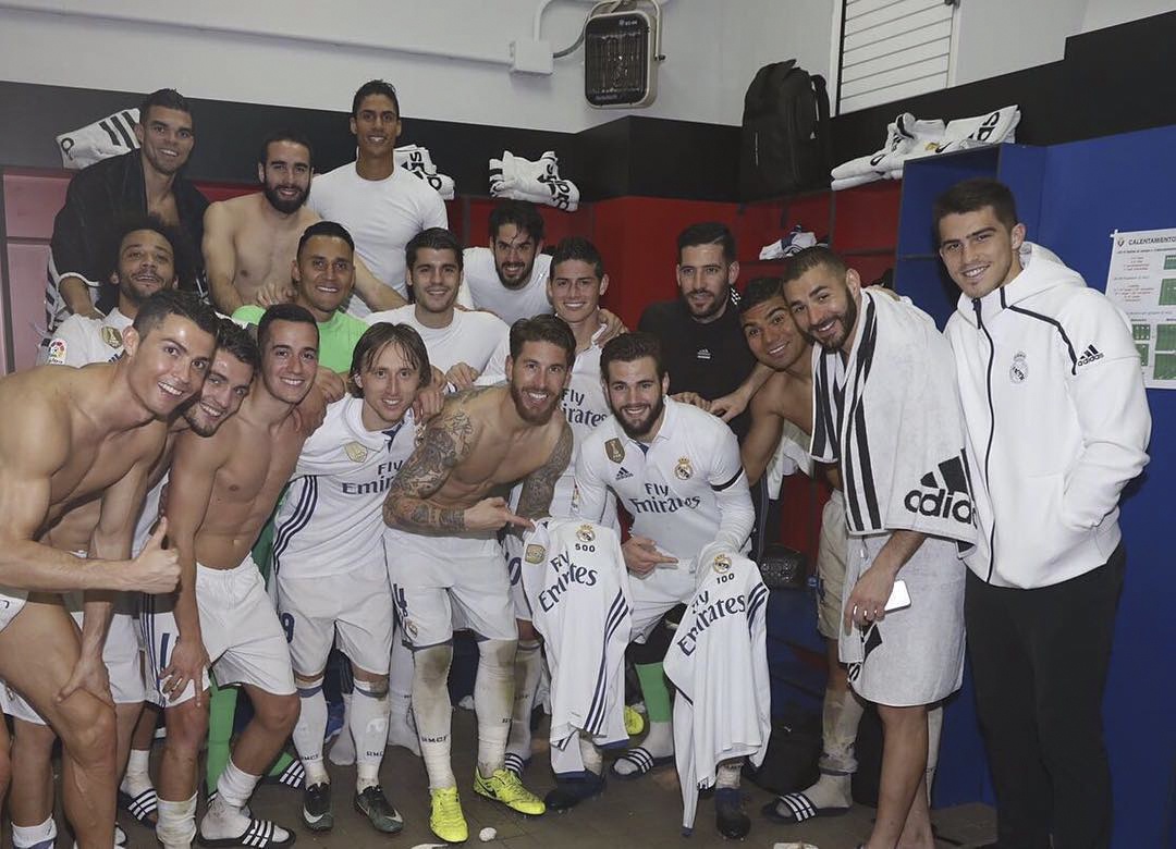 Con trai Messi chơi đùa cùng chó ảnh 3 Con trai Messi choi dua cung cho anh 3