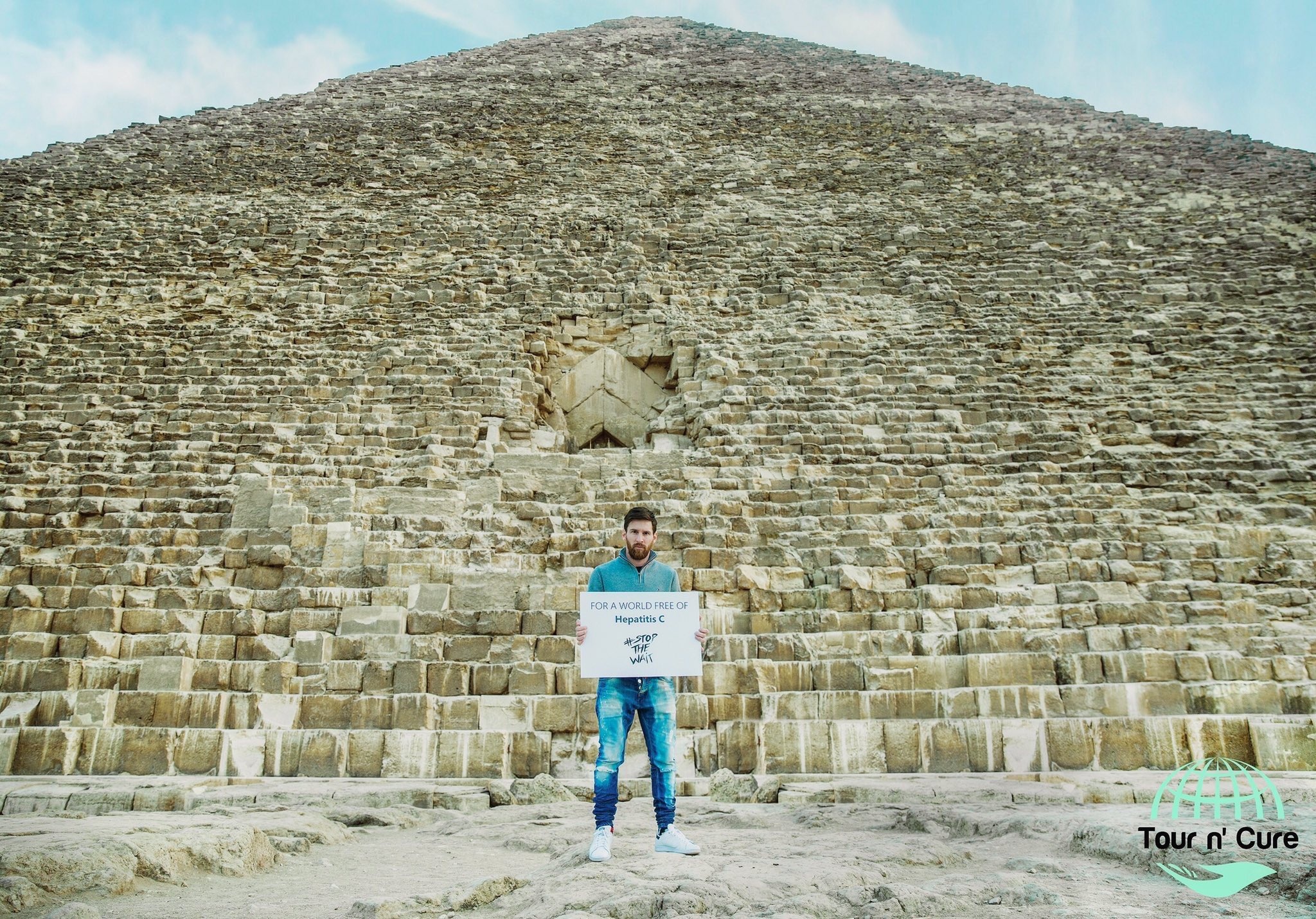 Messi duoc tiep don nhu ong hoang anh 5