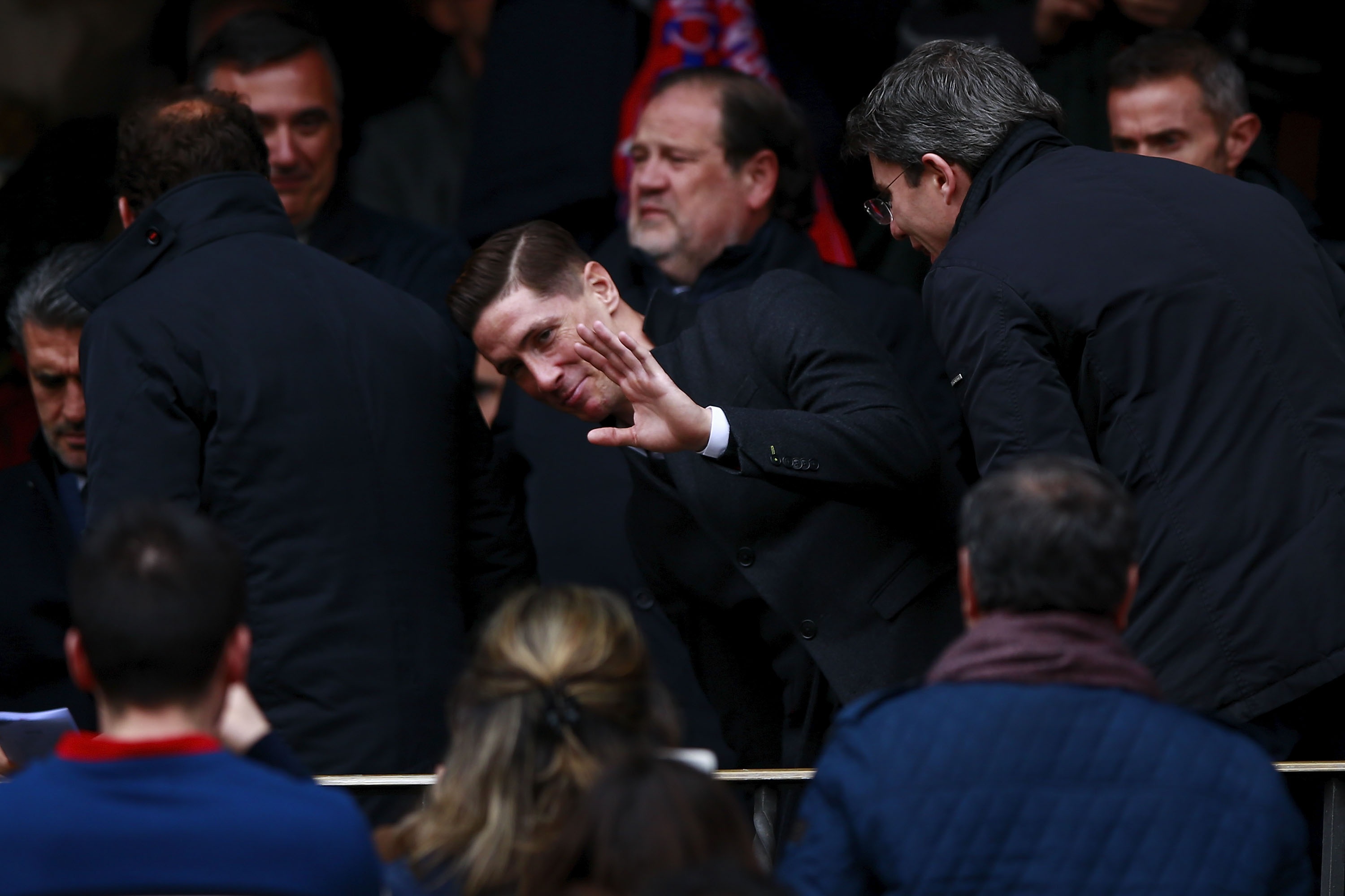 Torres banh bao co vu Atletico anh 5