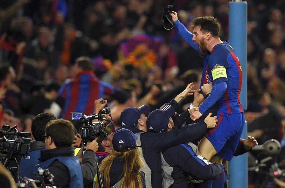 Messi và dàn sao Barca vỡ òa ảnh 11 Messi va dan sao Barca vo oa anh 11