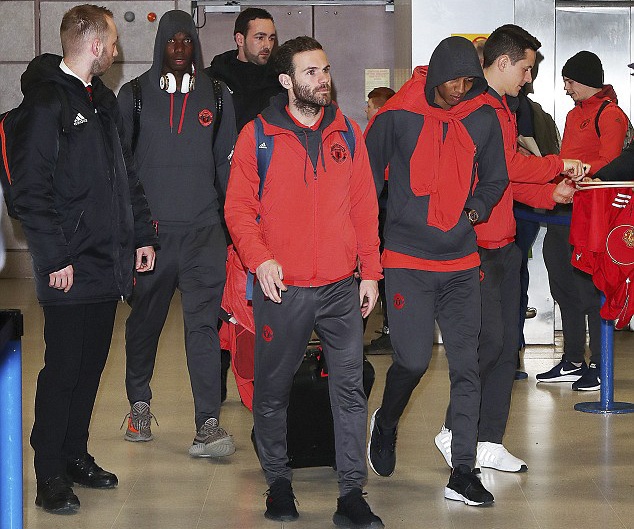 Dàn sao MU mệt mỏi trở về ảnh 1 Dan sao MU met moi tro ve anh 1