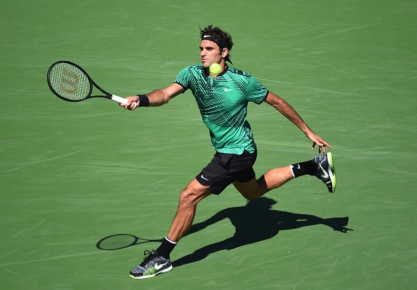 Video chien thang cua Federer, Wawrinka hinh anh