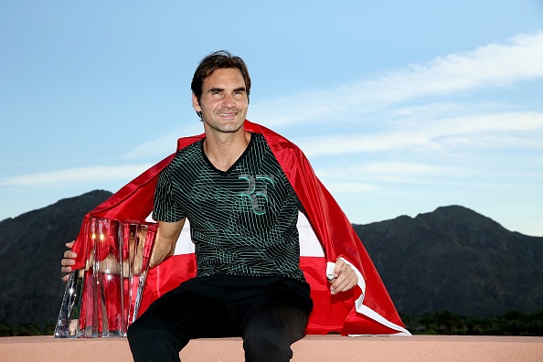 Federer thang tien manh me sau cu dup vo dich hinh anh