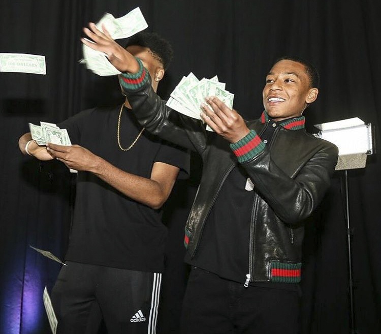 Con trai Mayweather nhận xe sang ảnh 9 Con trai Mayweather nhan xe sang anh 9