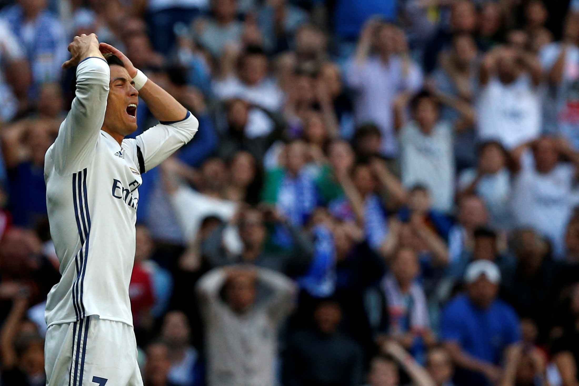 Ronaldo tiec nuoi vi bi cuop ban thang anh 4