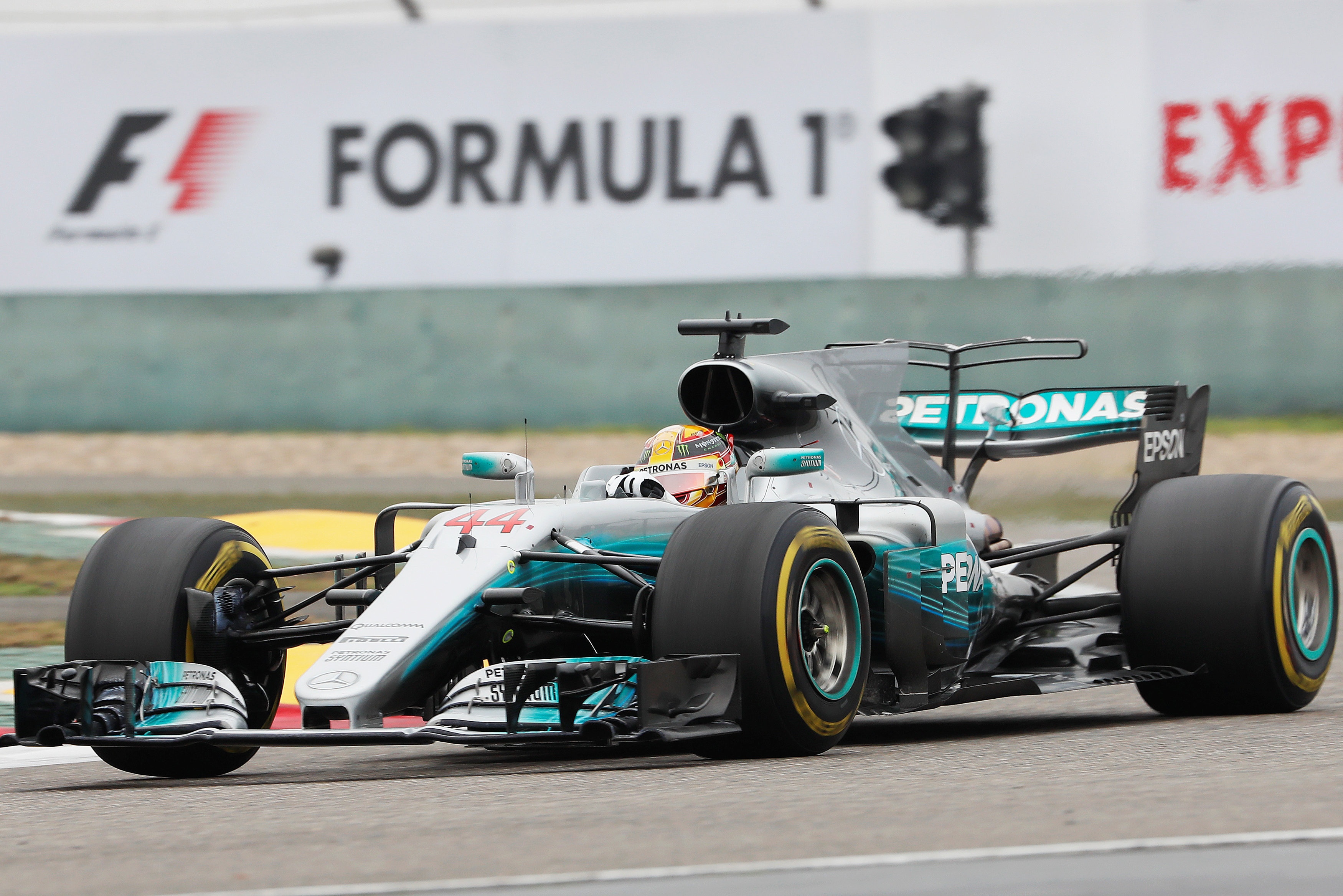 Hamilton lan thu 6 vo dich anh 4