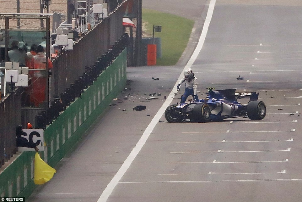 Hamilton lần thứ 6 vô địch ảnh 10 Hamilton lan thu 6 vo dich anh 10