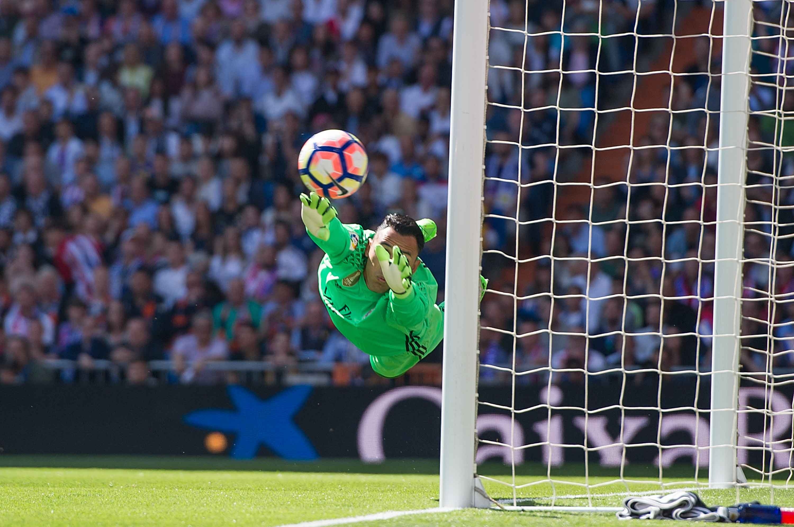 Ronaldo tiec nuoi vi bi cuop ban thang anh 11