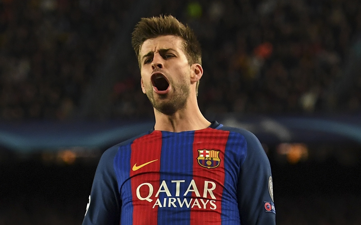 Pique cau mong Juve ha be Real hinh anh
