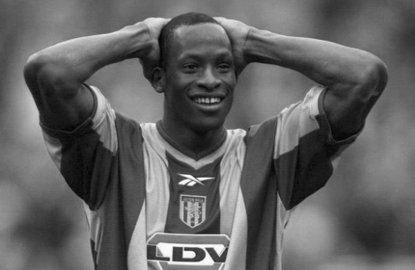 Cuu danh thu ngoai hang Anh dot ngot qua doi hinh anh