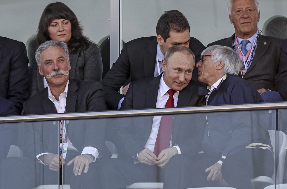 Vettel tuot danh hieu Russian GP anh 10