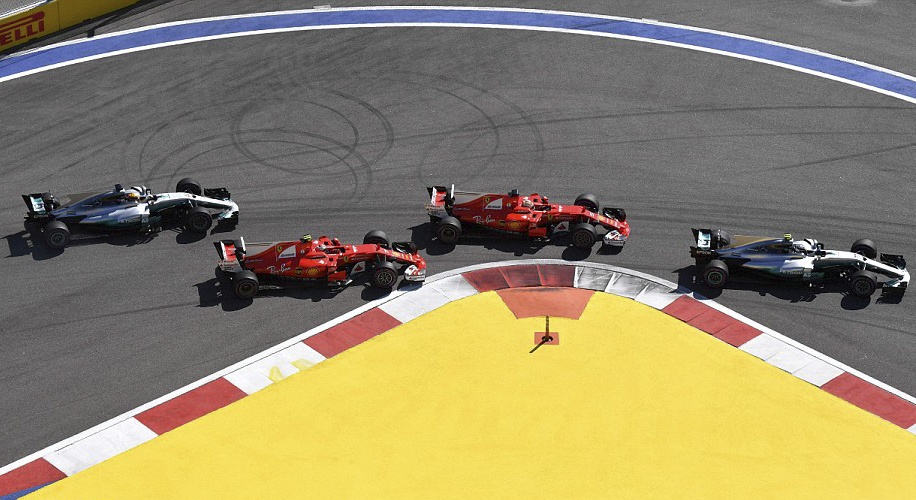 Vettel tuot danh hieu Russian GP anh 3