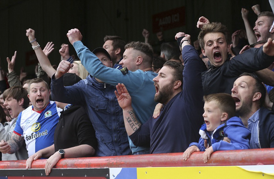 cuu vuong Premier League xuong hang anh 8