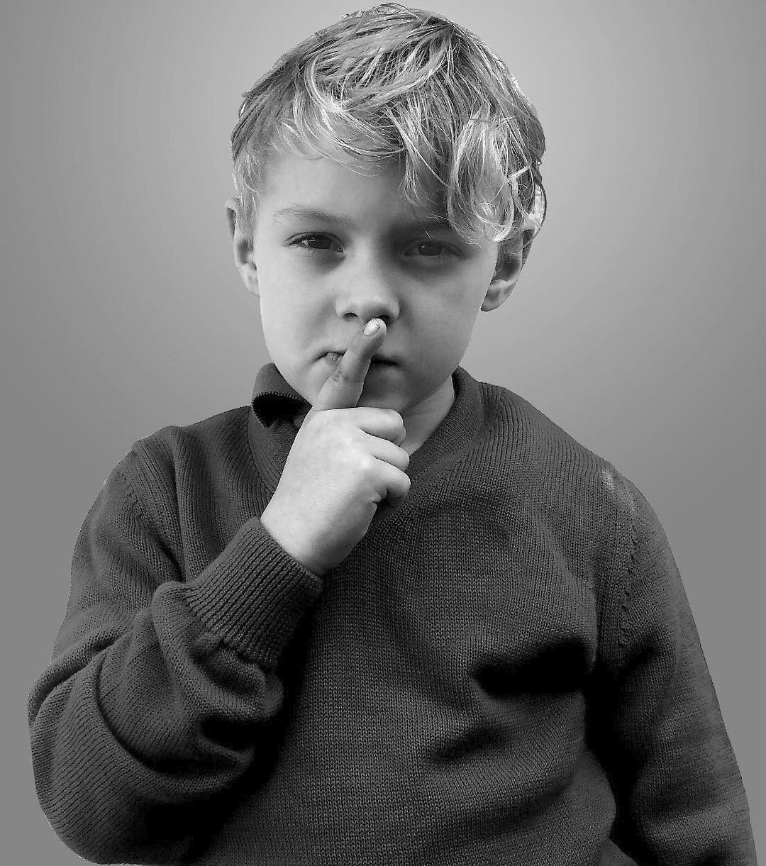 Messi khoe bo suu tap anh 4