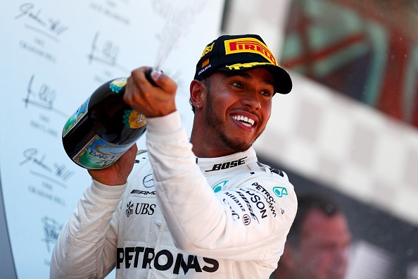 Danh bai Vettel, Hamilton dang quang Spanish GP hinh anh