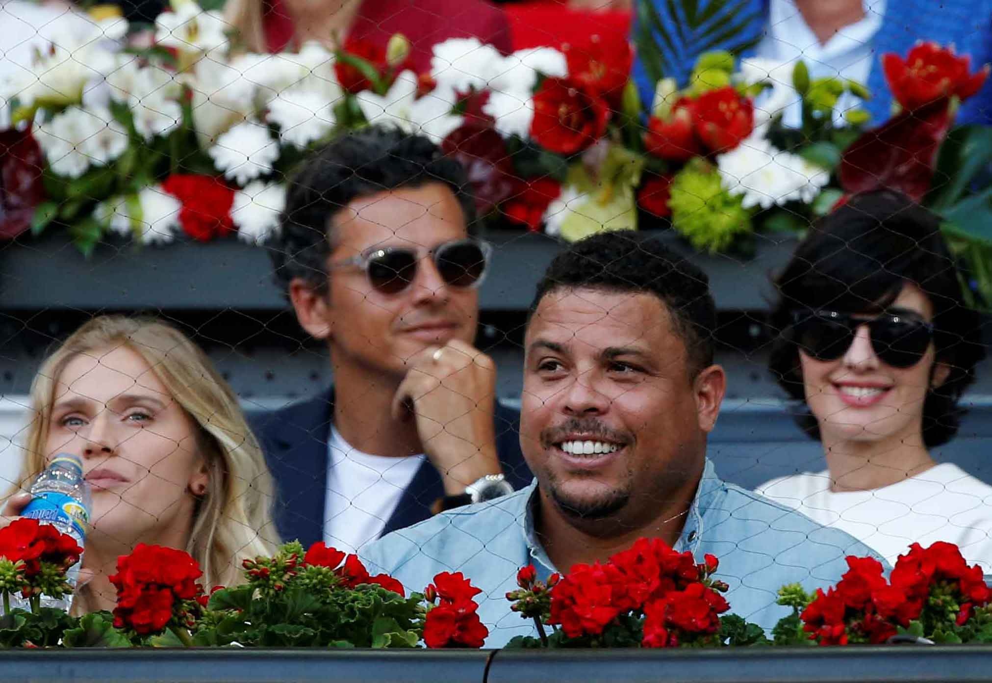 Ro beo va ban gai co vu Nadal vo dich Madrid Open hinh anh