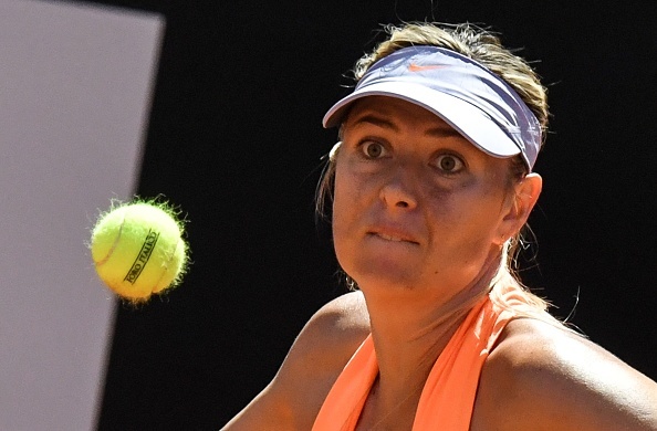 Sharapova ra quan thang loi, gianh ve du Wimbledon hinh anh