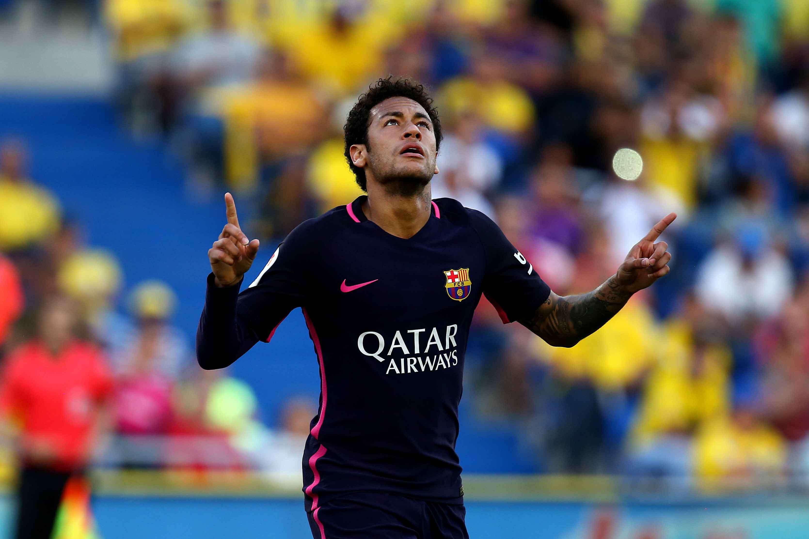 Neymar lập hat-trick ảnh 2 Neymar lap hat-trick anh 2