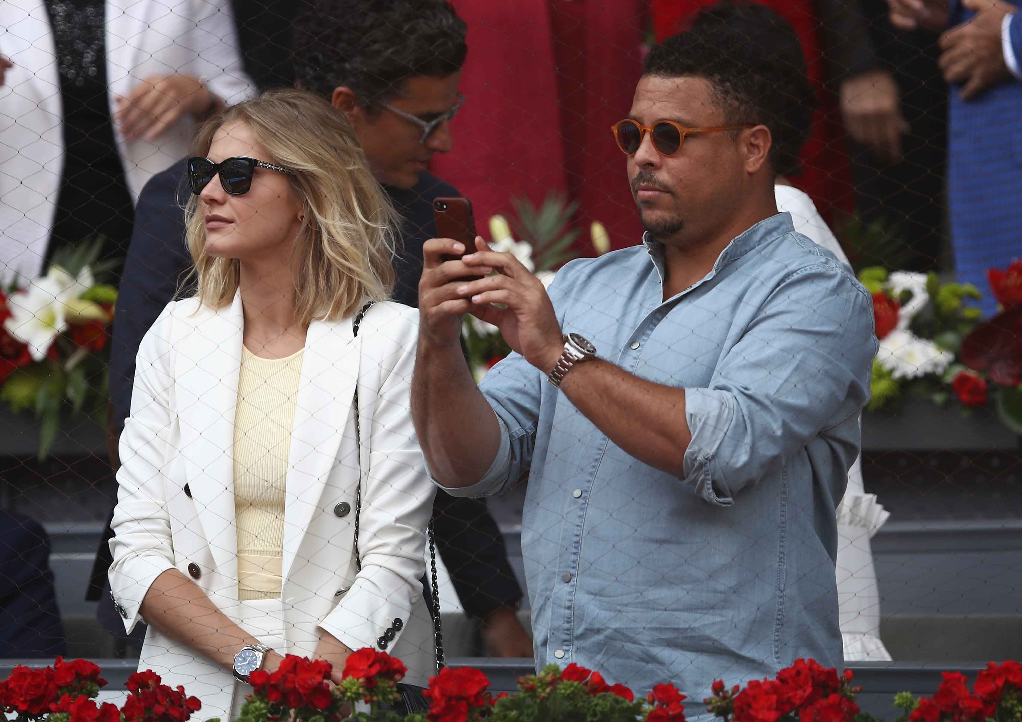 Ro beo va ban gai co vu Nadal anh 4