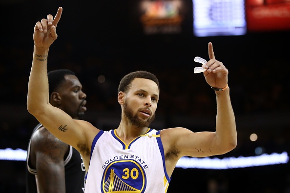 Video Warriors de bep Spurs o game 2 chung ket mien Tay hinh anh