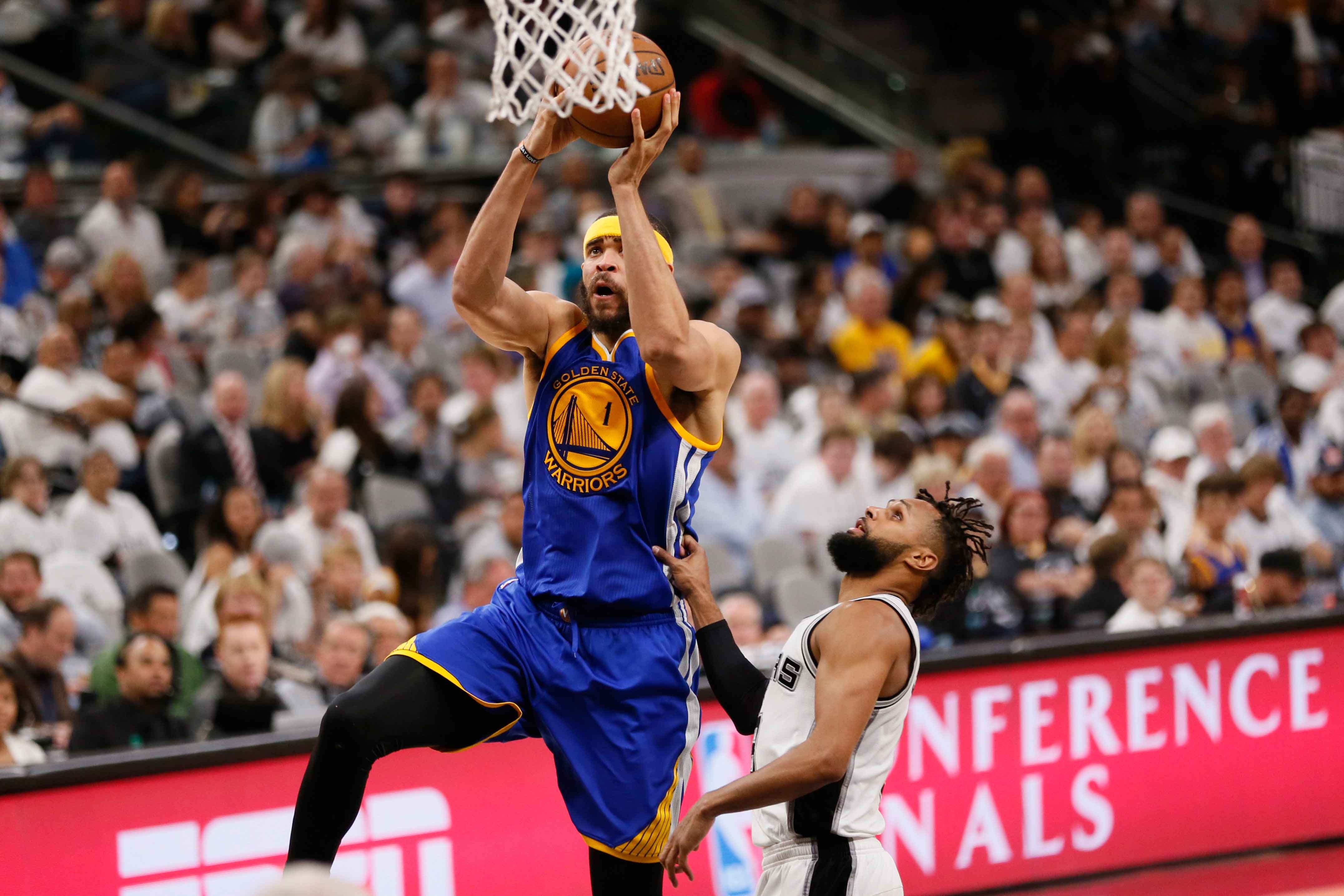 Warriors ha Spurs tren san khach anh 10