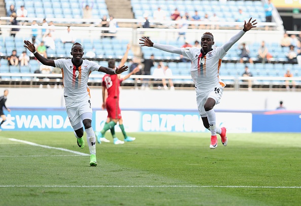 'Dan em cua Ronaldo' thua U20 Zambia anh 6