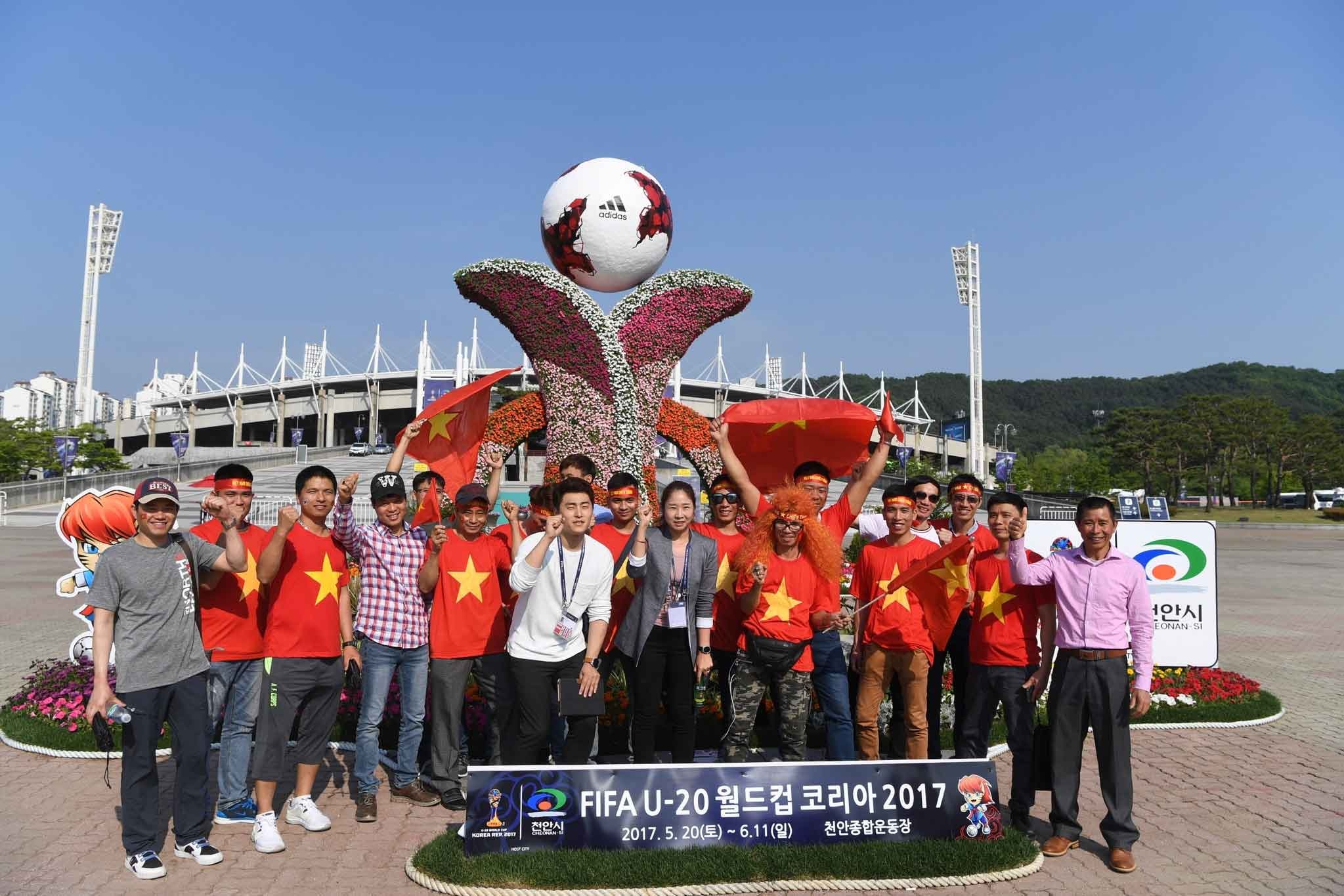 tiep lua U20 Viet Nam anh 1