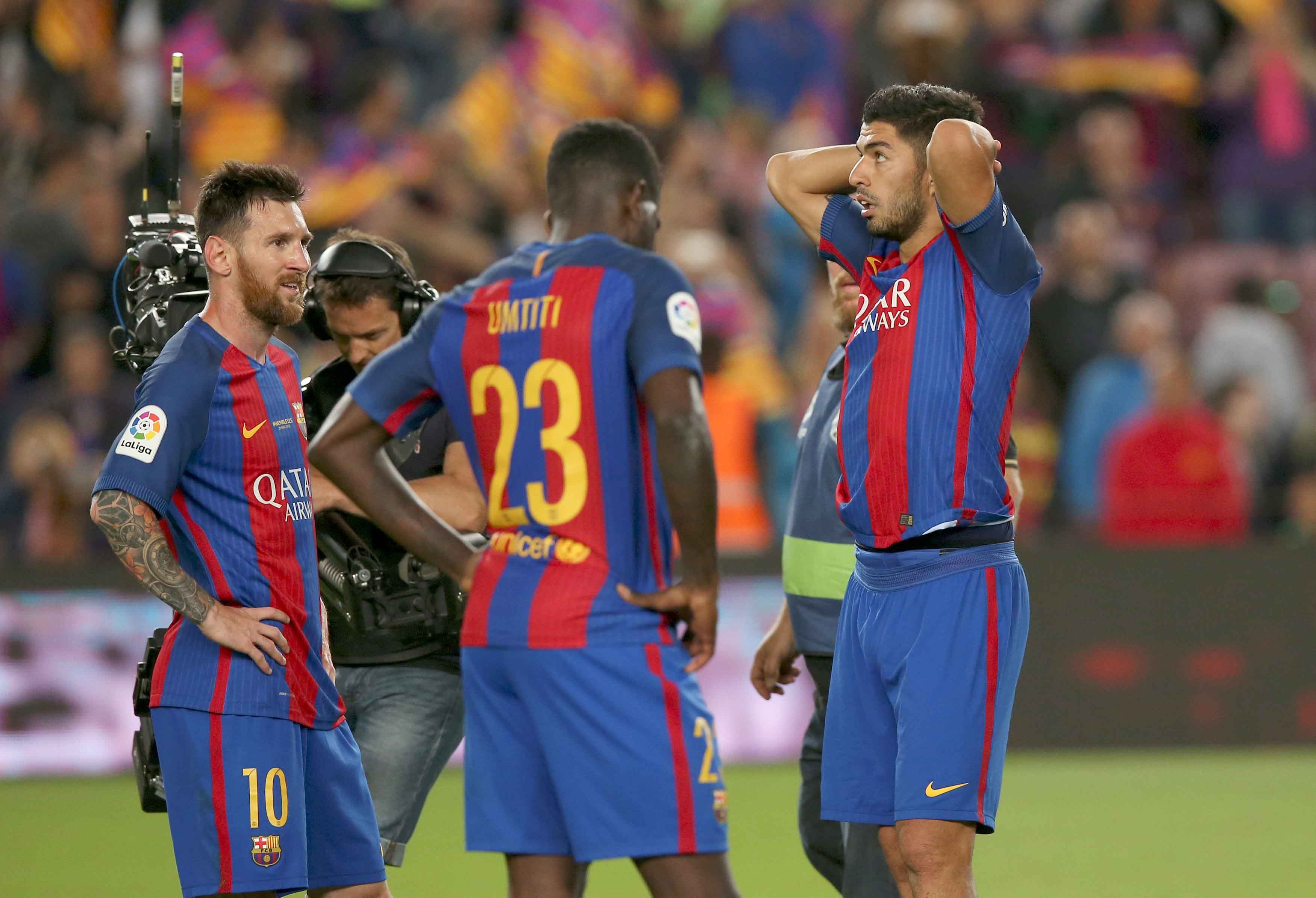 Messi buon rau trong ngay Real doat ngoi anh 2