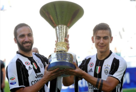 Juventus lap ky luc vo dich Serie A hinh anh