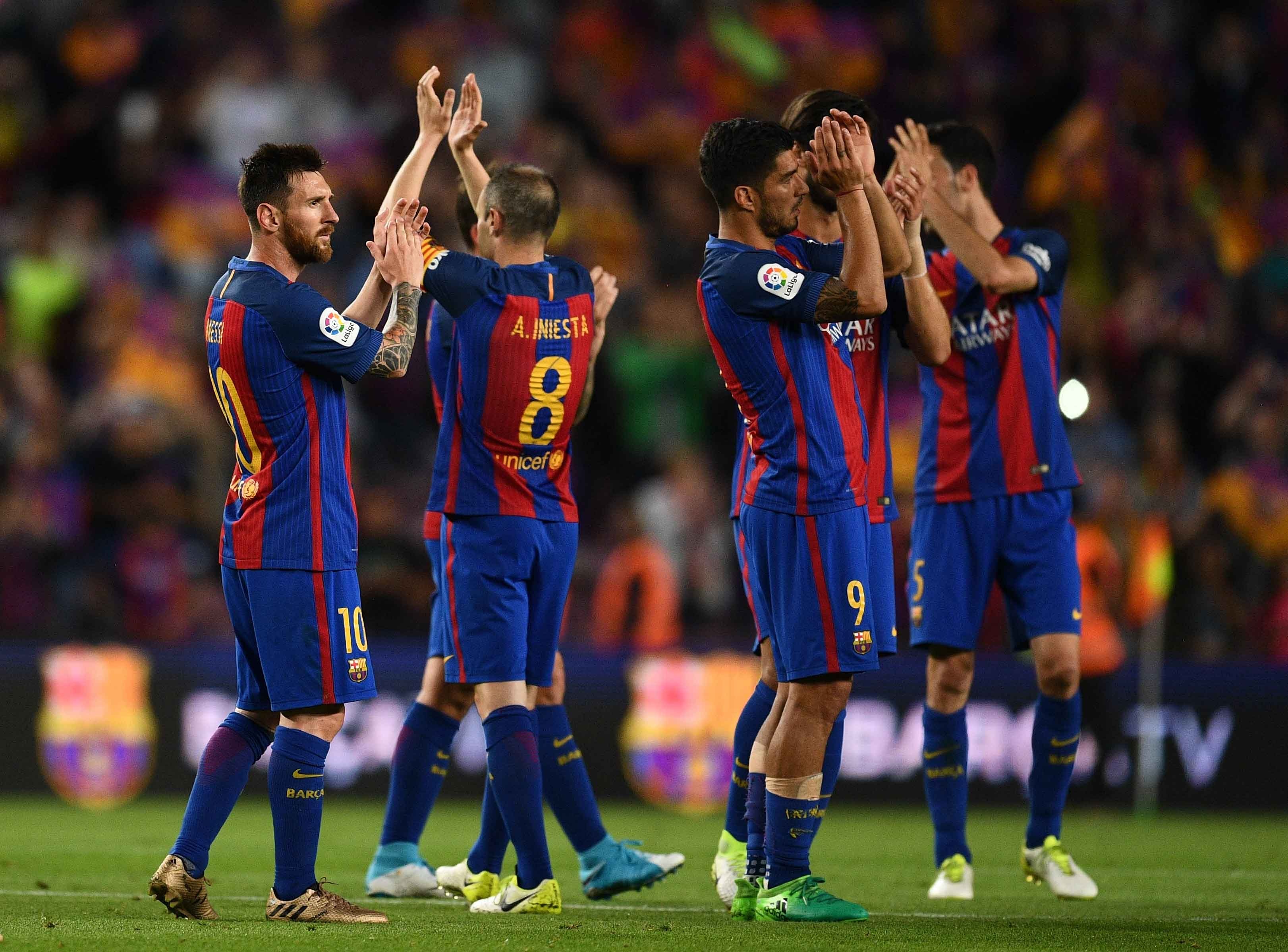 Messi buồn rầu trong ngày Real đoạt ngôi ảnh 3 Messi buon rau trong ngay Real doat ngoi anh 3