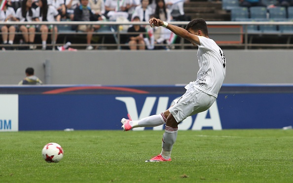 U20 Iran do guc xuong san anh 4