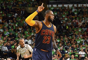 Video Cavaliers ha Celtics gianh ve vao chung ket NBA hinh anh