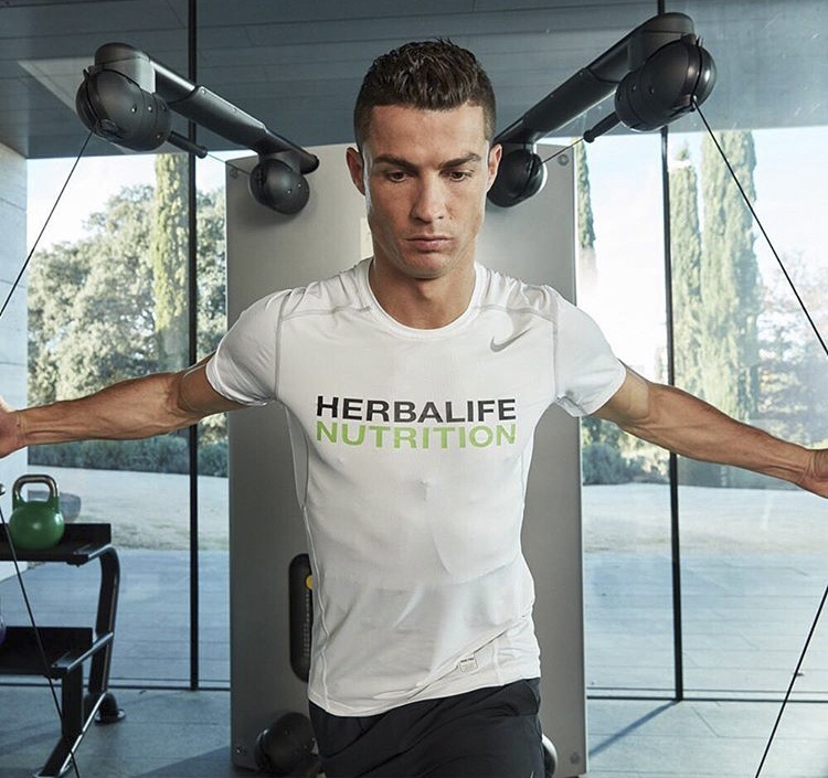 Sao Real sạc năng lượng trước chung kết ảnh 2 Sao Real sac nang luong truoc chung ket anh 2