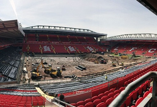 Liverpool cay nat mat san Anfield vi cau noi cua Klopp hinh anh