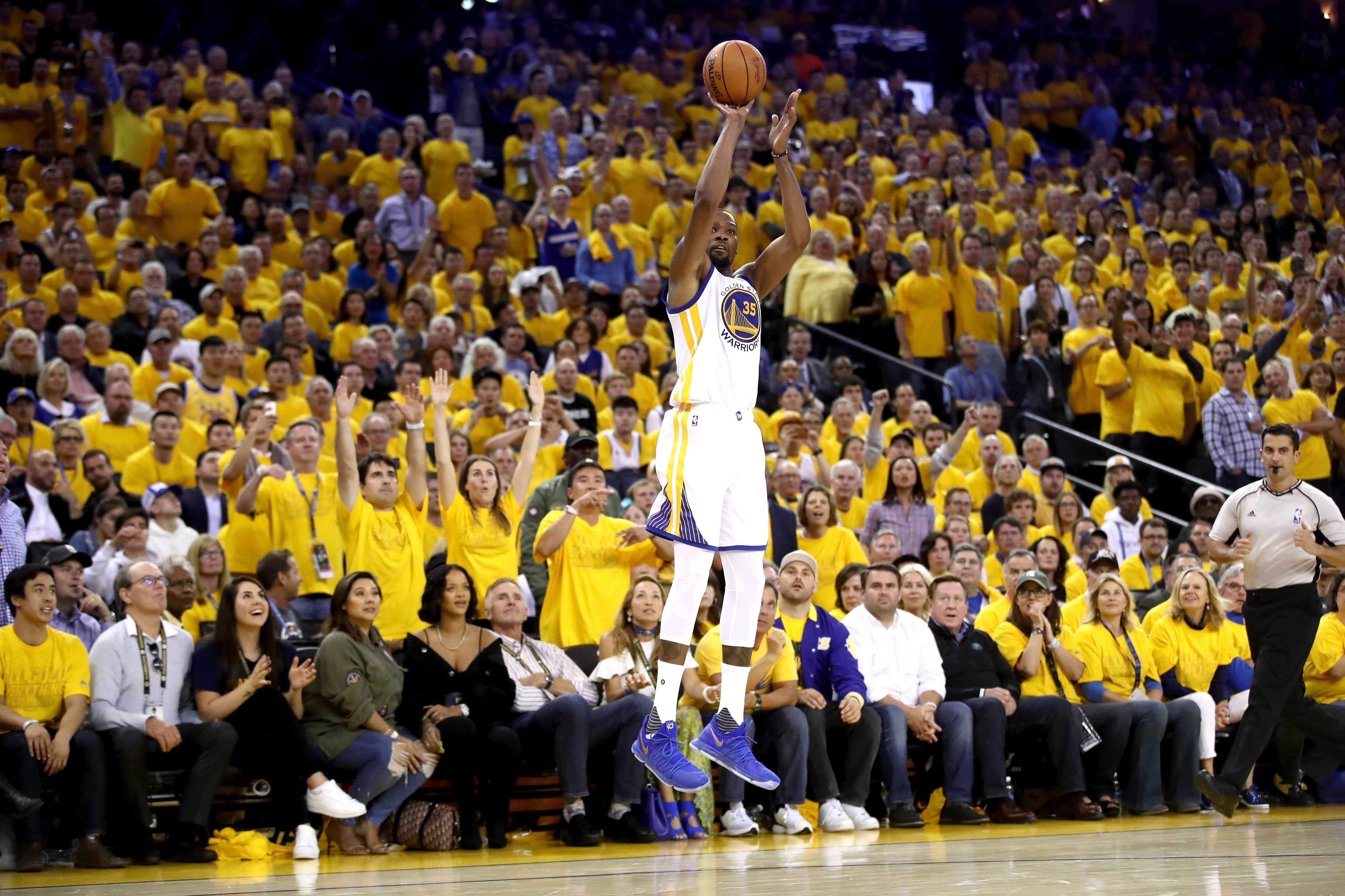 Cavaliers bại trận trước Warriors ảnh 4 Cavaliers bai tran truoc Warriors anh 4