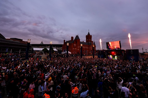 Bia Bale hút khách ở chung kết ảnh 9 Bia Bale hut khach o chung ket anh 9